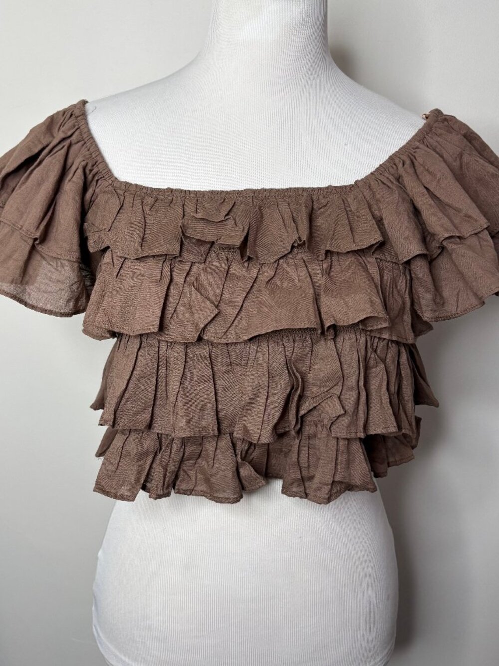 Altar'd State Off Shoulder Cropped Ruffles Blouse Top Brown Size Medium NEW